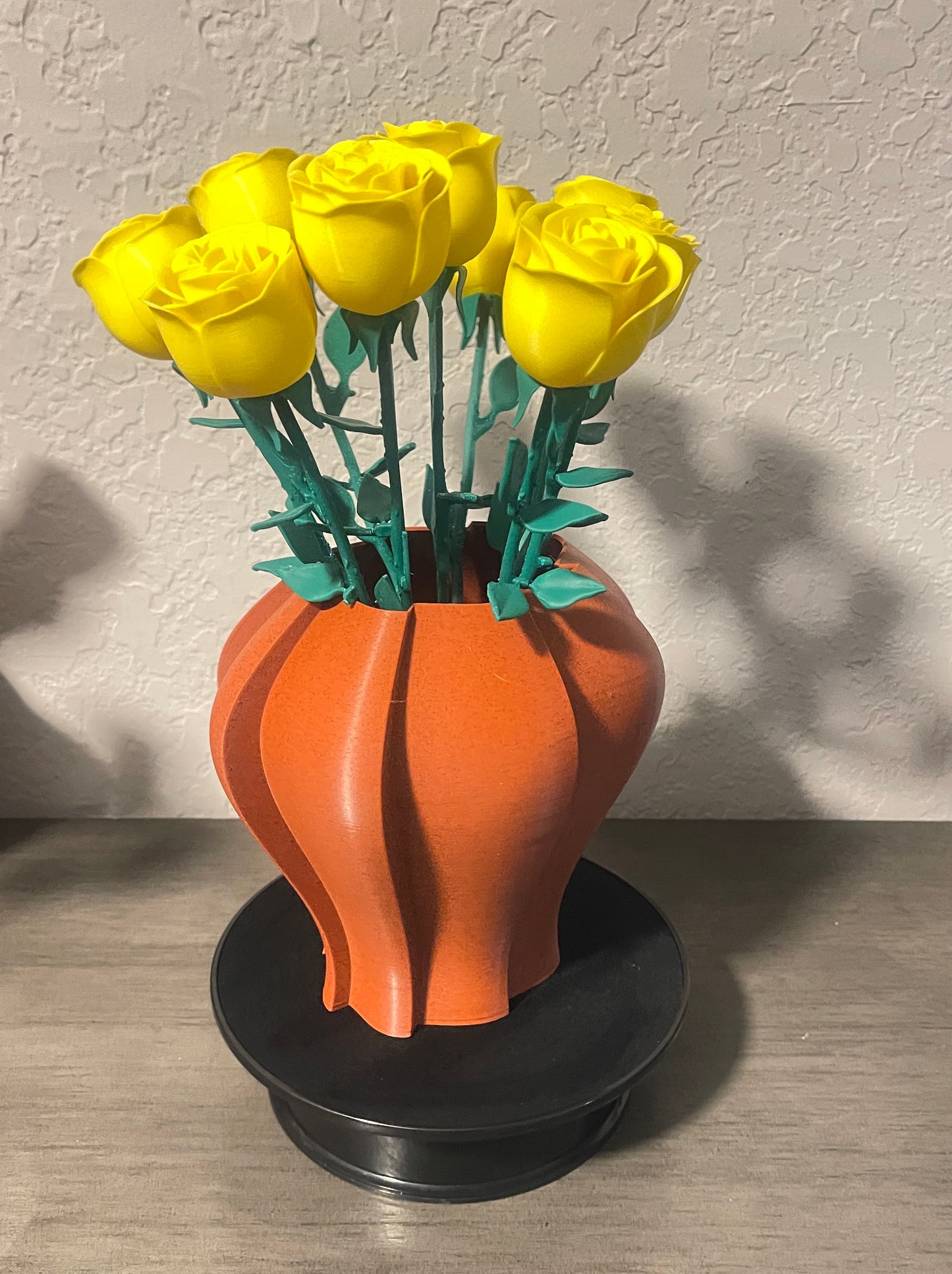 Windmill Vase Large Red Marble