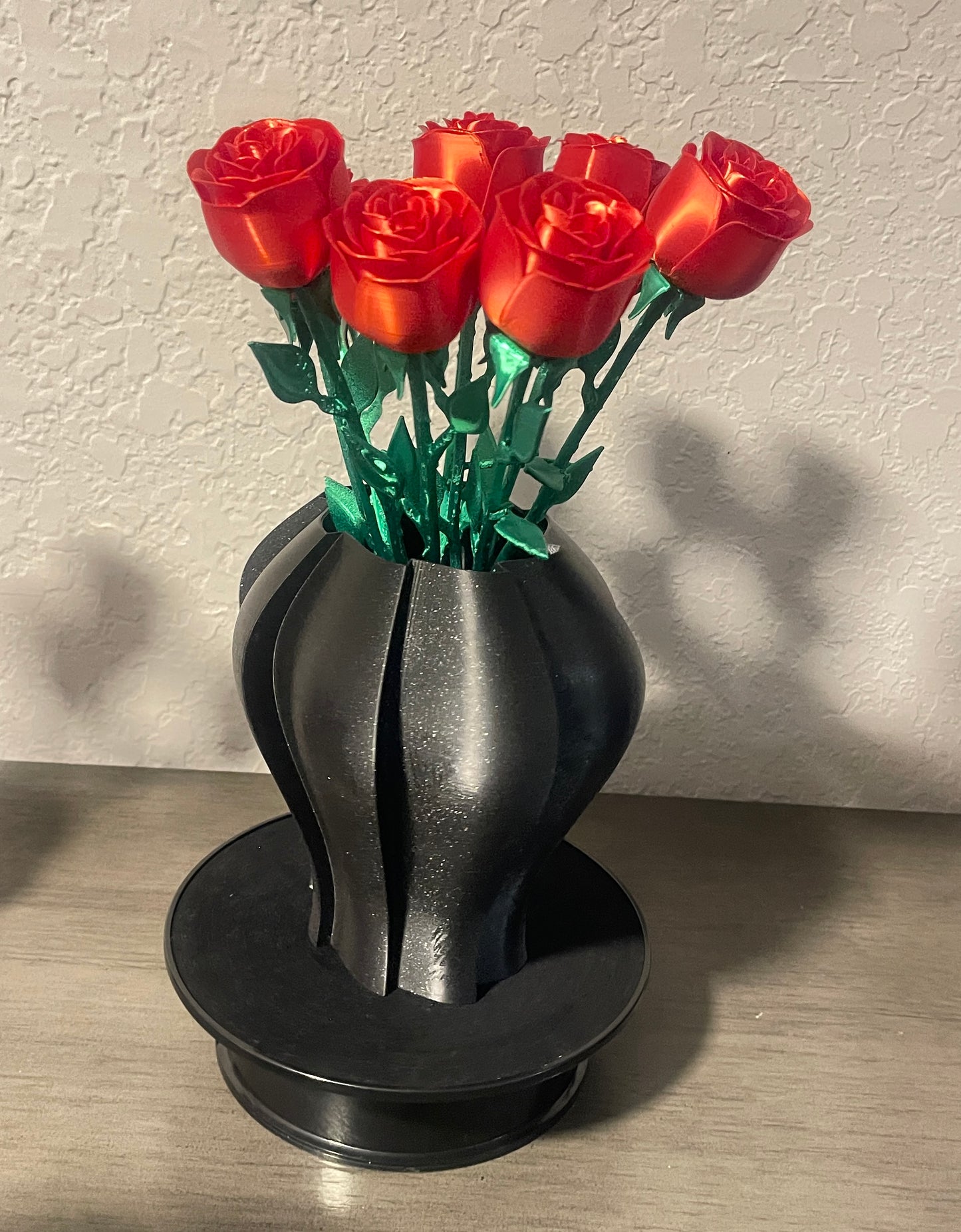 Windmill Vase Large Black